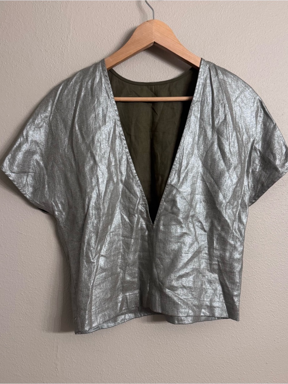 AERON Metallic Silver Short Sleeve Top